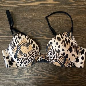 VS 34 B leopard bra